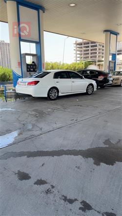 تويوتا أفالون